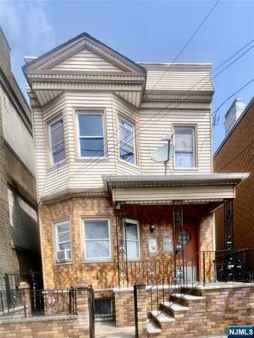 168 Christie Street, Newark, NJ 07105