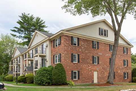 4 Northbrook Drive, Manchester, NH 03102