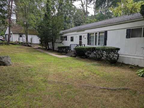 39 Goodhue Road Extension, Derry, NH 03038