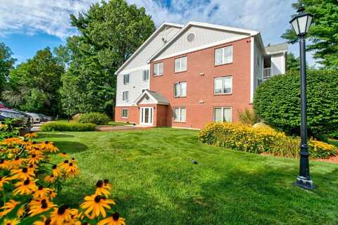 1 Timberwood Drive, Goffstown, NH 03045