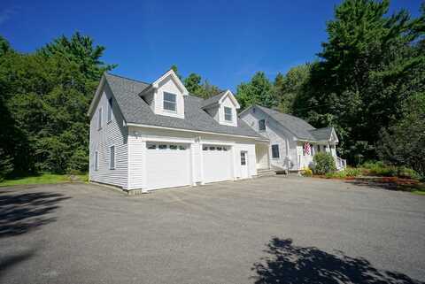 21 Chase Road, Sandown, NH 03873