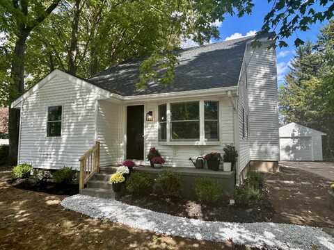 68 Route 108, Newfields, NH 03856