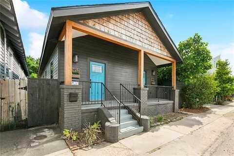 2450 N CLAIBORNE Avenue, New Orleans, LA 70117