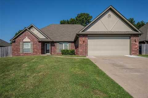 25204 Shade Tree Place, Claremore, OK 74019