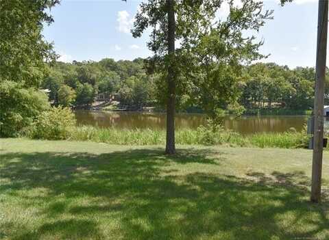 1041 Noble Acres, Fort Towson, OK 74735