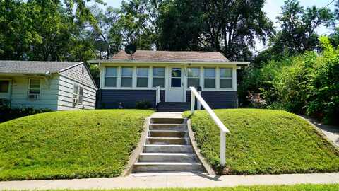 1330 22ND. ST., Sioux City, IA 51104