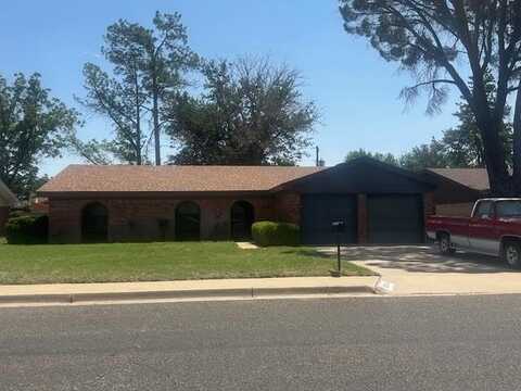 1202 NW 15th St, Andrews, TX 79714