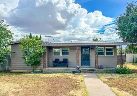 801 NW Ave J, Seminole, TX 79360