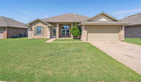4513 Boardwalk Avenue, Moore, OK 73160