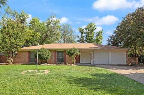 1003 Chamblee Court, Arlington, TX 76014