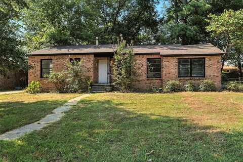 308 Redbud Lane, Mount Pleasant, TX 75455