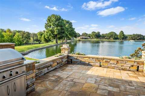 1 Country Lake Drive, Carrollton, TX 75006