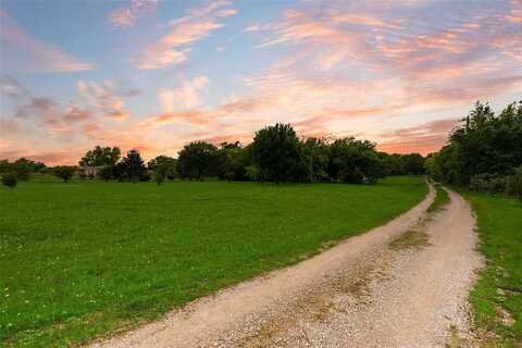 885 Country Club Road, Lucas, TX 75002