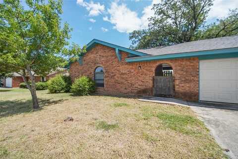 134 N 11th Street, Jacksboro, TX 76458