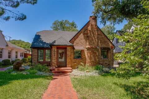 1007 N Winnetka Avenue, Dallas, TX 75208