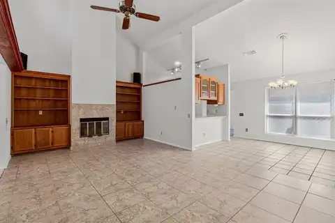 1705 Sonnet Drive, Grapevine, TX 76051