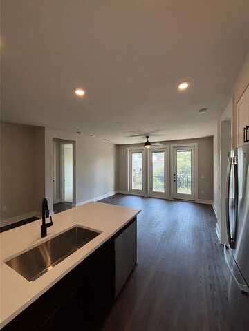 3255 Carlisle Street, Dallas, TX 75204