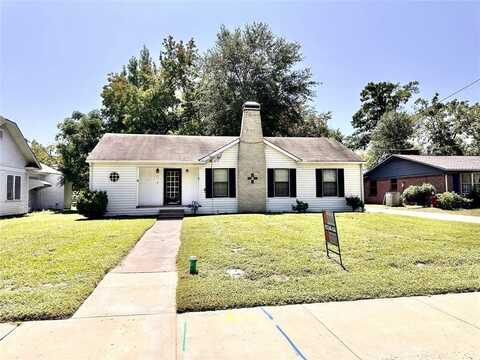 526 College Street, Sulphur Springs, TX 75482