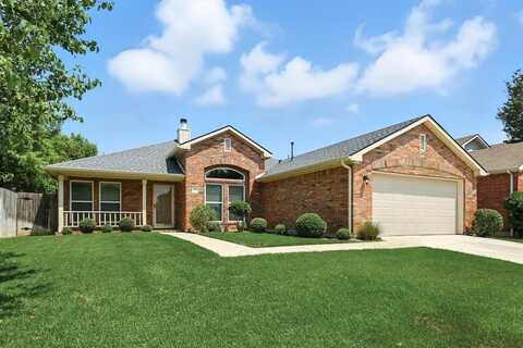 5141 Chessie Circle, Haltom City, TX 76137