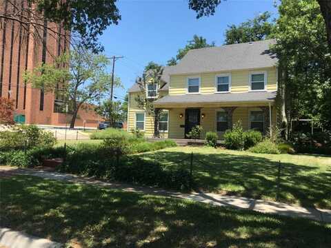 601 E College Street, Denton, TX 76209