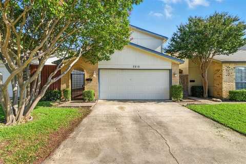 2819 Capella Circle, Garland, TX 75044