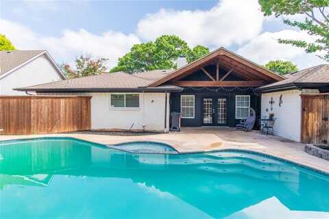 2725 Regal Road, Plano, TX 75075