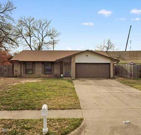 3604 Fort Hunt Drive, Arlington, TX 76016