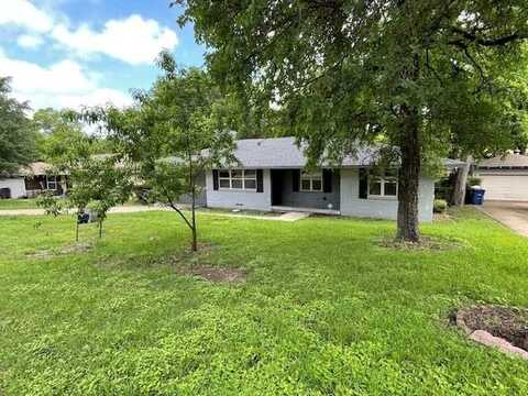 7405 Daingerfield Drive, Dallas, TX 75227