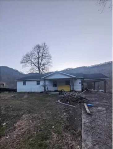 1704 US HIGHWAY 119, PINEVILLE, KY 40977