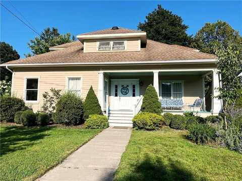 16 Walling Blvd, Oneonta, NY 13820