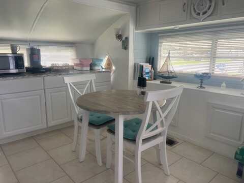 37400 Chancey Rd, Zephyrhills, FL 33541