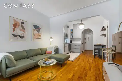 242 East 87th Street, New York, NY 10128