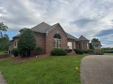 222 N SHORE DR, CAMPBELLSVILLE, KY 42718