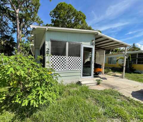 27 Las Palmas Dr, Edgewater, FL 32132