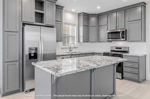 600 E. Weddell Dr. #12, Sunnyvale, CA 94089