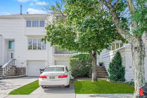 29 Chestnut Circle, Staten Island, NY 10312