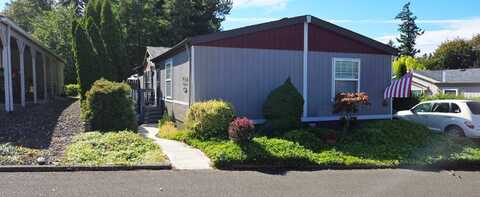 17936 S. Country Village Dr, Oregon City, OR 97045