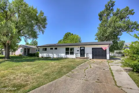 2210 S McConnell Avenue, Joplin, MO 64801