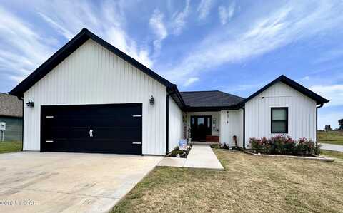 407 S Jefferson Street, Diamond, MO 64840
