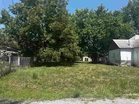1418 WESCOTT Street, Mount Vernon, IL 62864