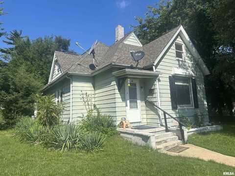 2115 N BOURLAND Avenue, Peoria, IL 61606