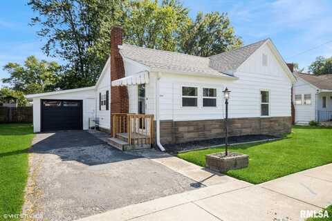 802 FRANKLIN Street, Pawnee, IL 62558