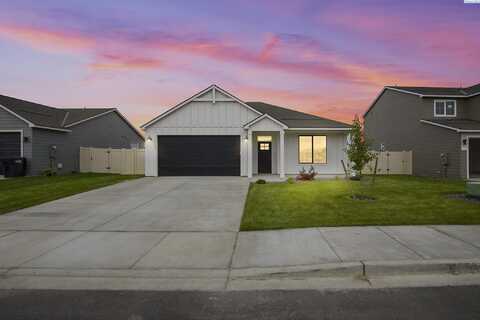 1109 18th St, Benton City, WA 99320