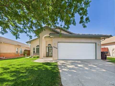 4606 Solar Dr, Pueblo, CO 81005
