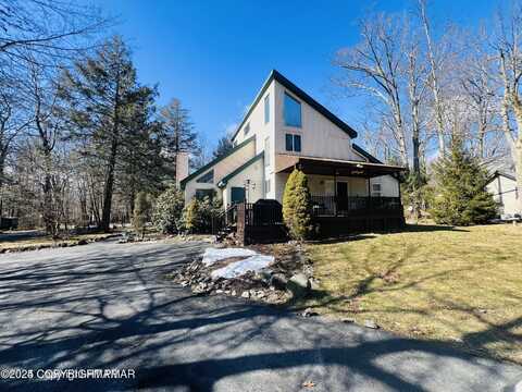 1144 Seven Nations Drive, Tobyhanna, PA 18466