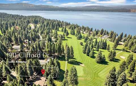 911 Clifford Drive, Lake Almanor, CA 96137