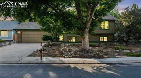 6835 Woodgate Court, Colorado Springs, CO 80918