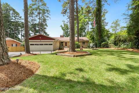 97 Lakeview Drive, Whispering Pines, NC 28327