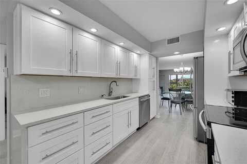 1701 Andros Isle, Coconut Creek, FL 33066