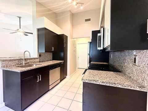 9202 NW 9th Ct, Plantation, FL 33324
